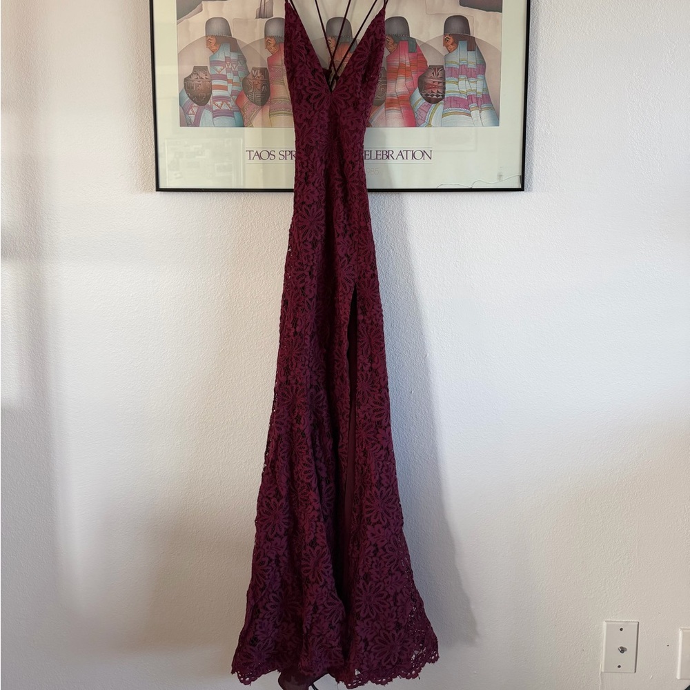 Elegant Burgundy Lace Dress